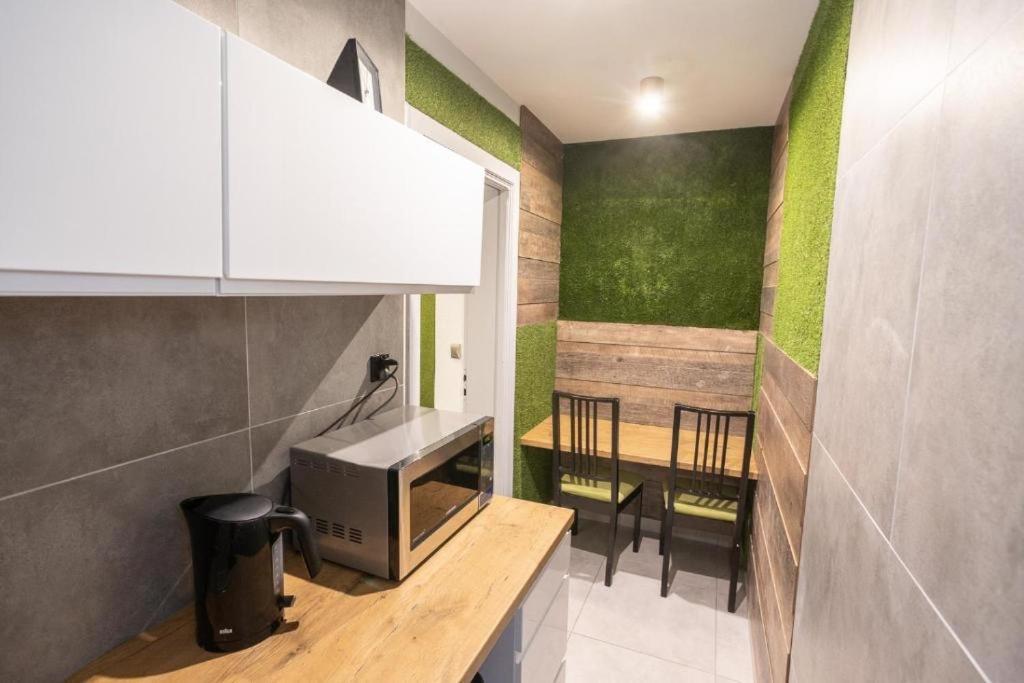 Rooms Center - Dworzec Pkp, Rynek Wroclaw Luaran gambar