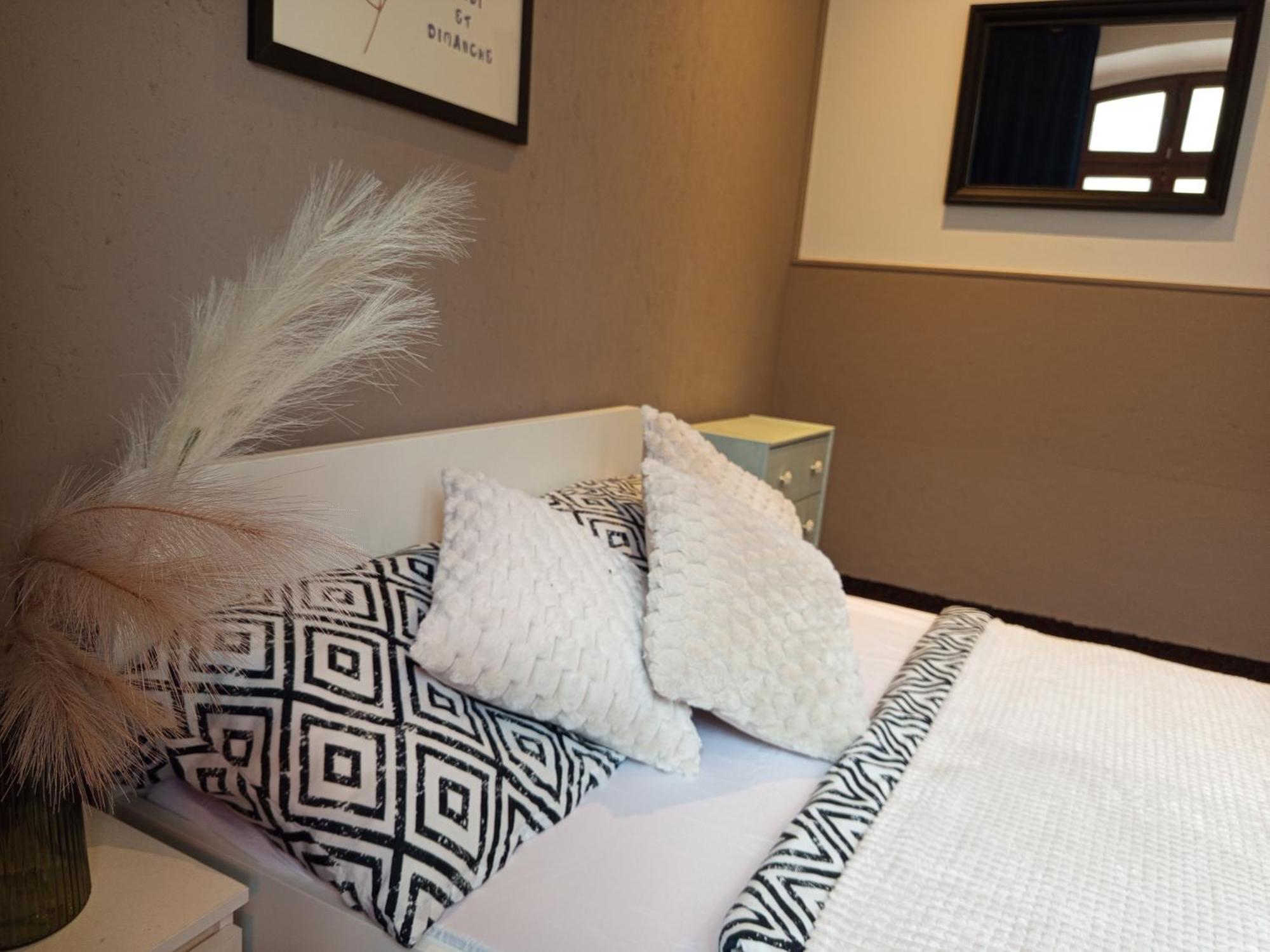 Rooms Center - Dworzec Pkp, Rynek Wroclaw Bilik gambar