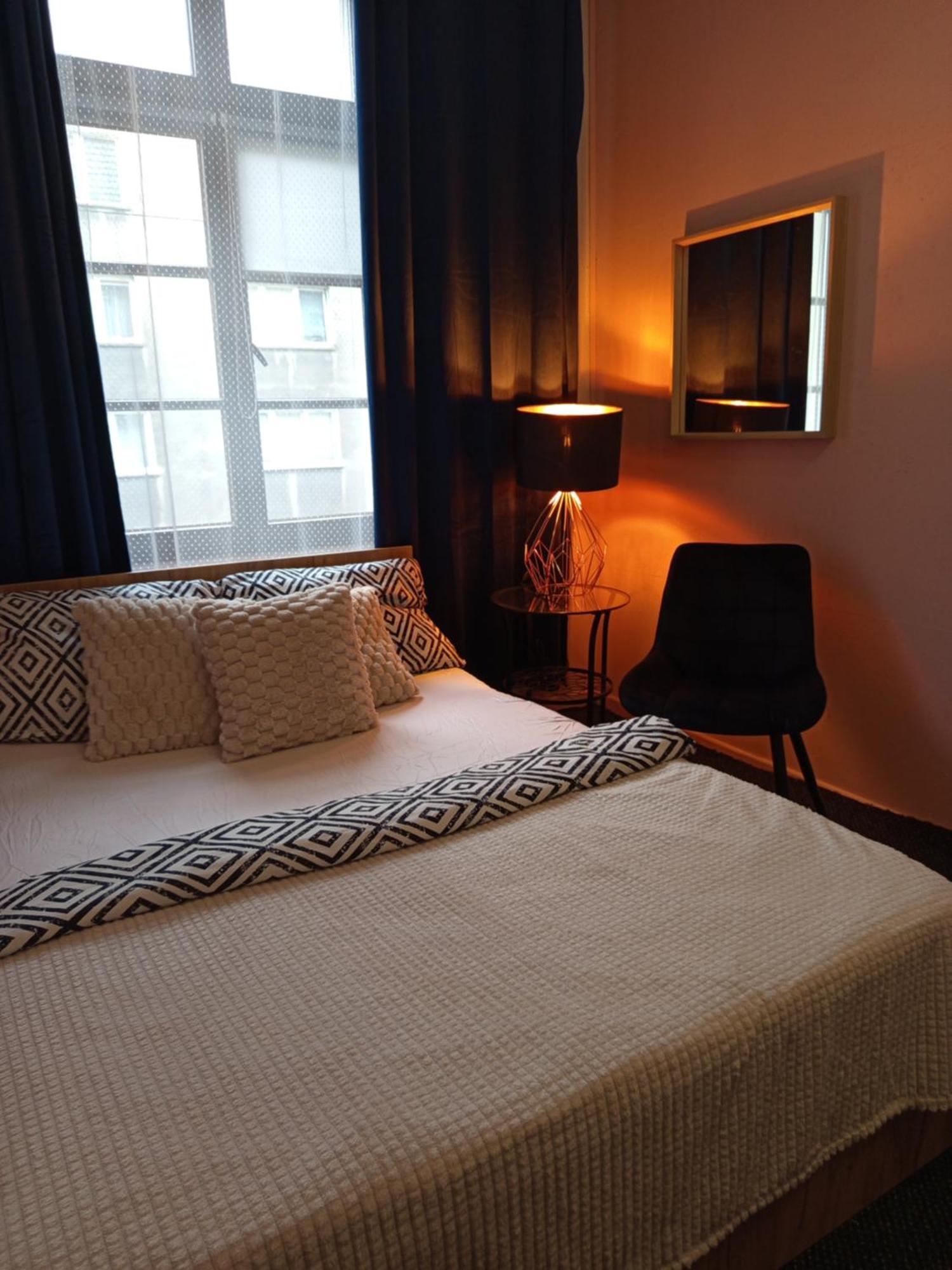 Rooms Center - Dworzec Pkp, Rynek Wroclaw Luaran gambar